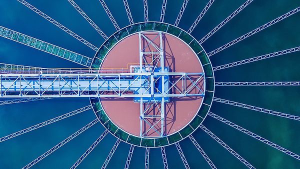 Protección de la infraestructura de aguas residuales: soluciones avanzadas de monitorización de la corrosión